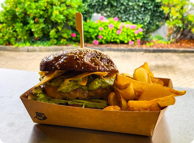 Burgerspecial - Guacamole & Nachos
